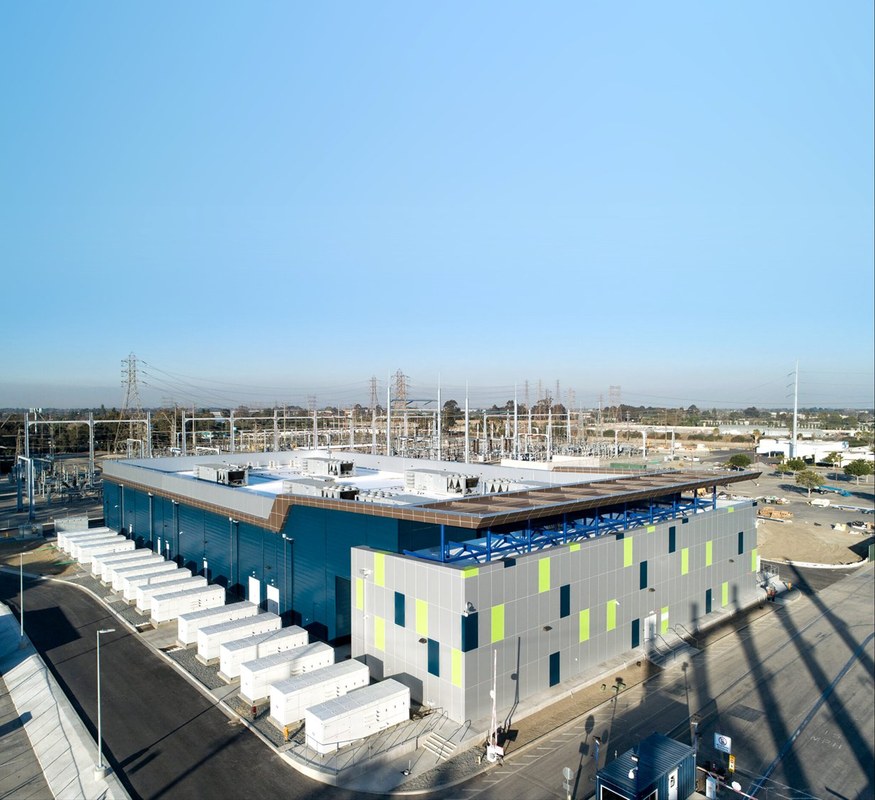 AES Alamitos 100 MW 400 MWh grid-scale BESS facility