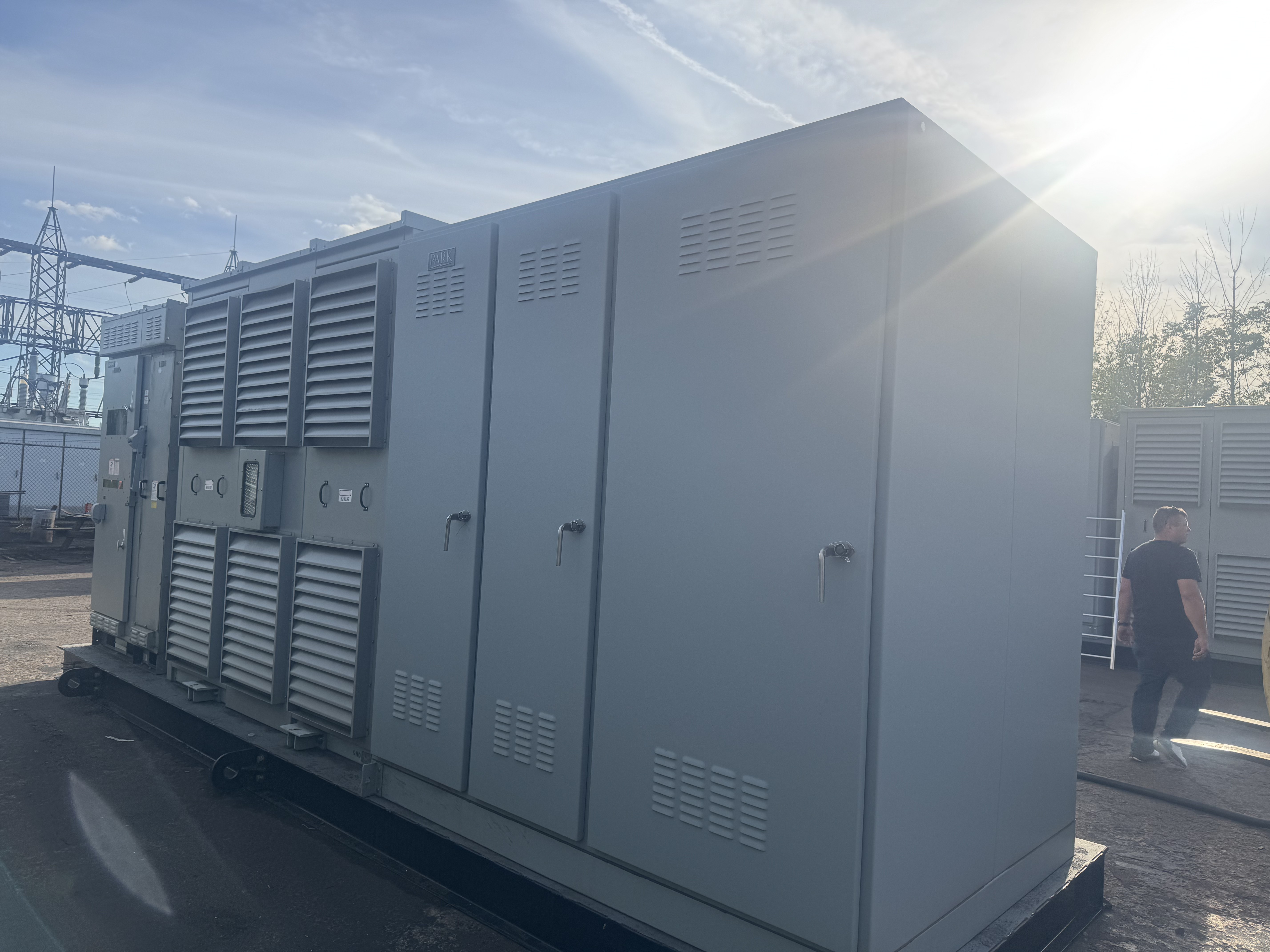 College Road Globe 2 site